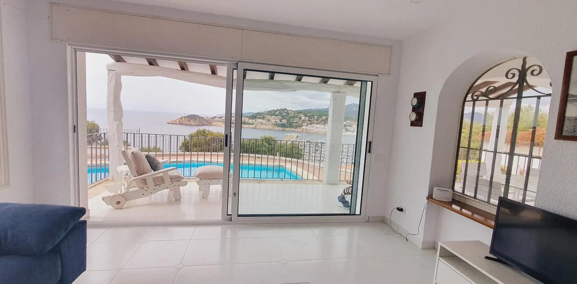 Costa Brava Suites Villa Cala Jonca 산펠리우데기솔스 0*,