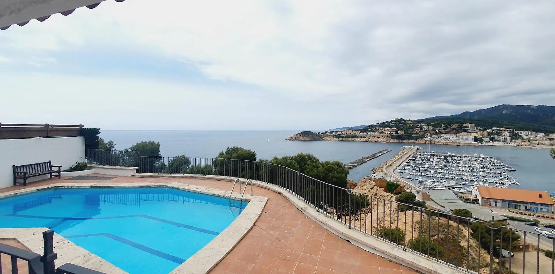 Costa Brava Suites Villa Cala Jonca 산펠리우데기솔스