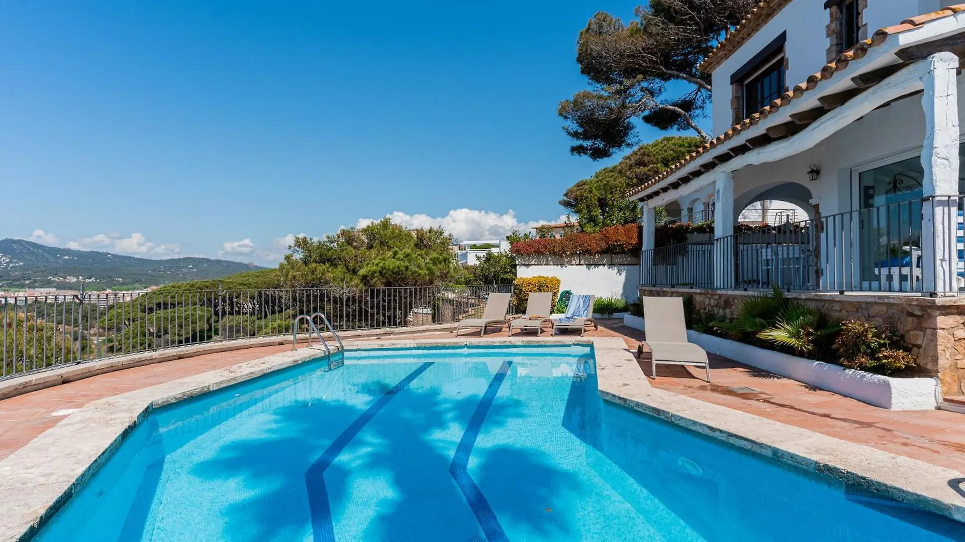 Costa Brava Suites Villa Cala Jonca 산펠리우데기솔스 스페인
